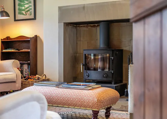 Pretty Yorkshire Stone * Harome